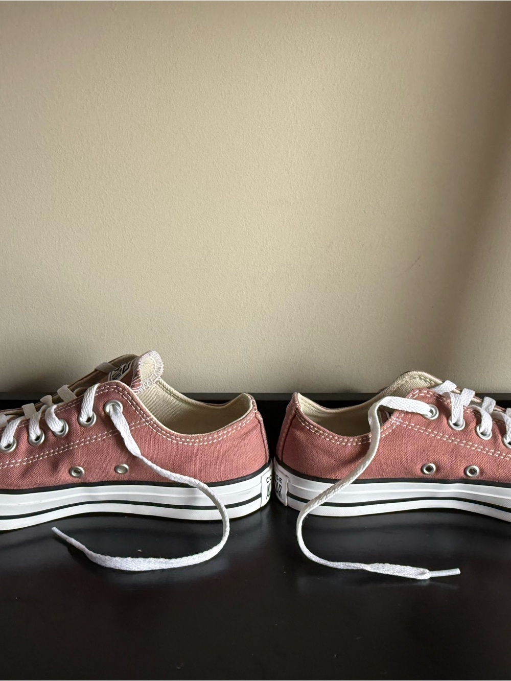 Converse Chuck Taylor All Star Low Top Dusty Rose Pink Sneakers Women’s 7.5 - Picture 2 of 6